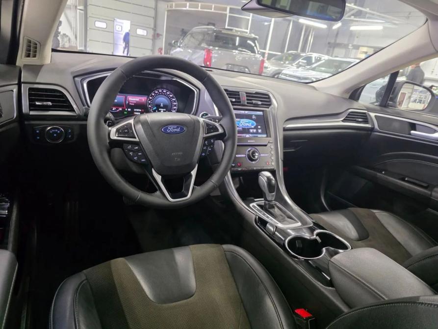 Ford Mondeo V Санкт-Петербург  - изображение 4