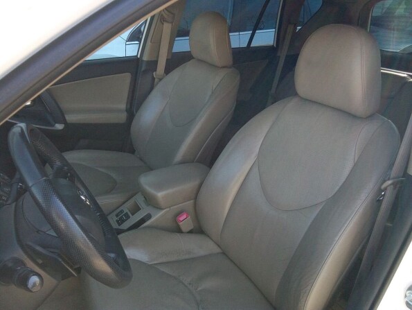 Toyota RAV4 III (XA30) Рестайлинг с пробегом 2010 года, цена 1 577 000 рублей, 136500 км, offers.body_type.unknown, Автокод Объявления