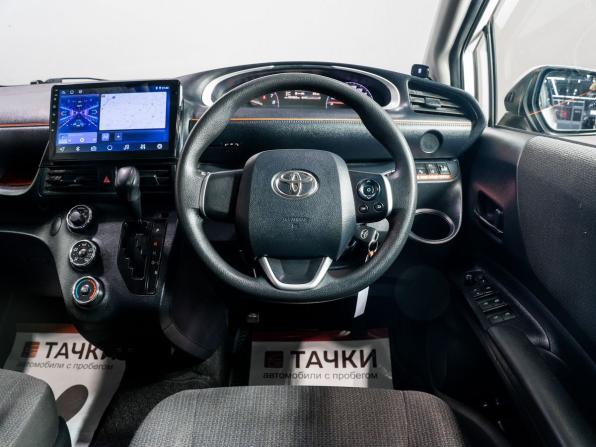 Toyota Sienta II Рестайлинг с пробегом 2020 года, цена 1 255 000 рублей, 181700 км, компактвэн, Автокод Объявления