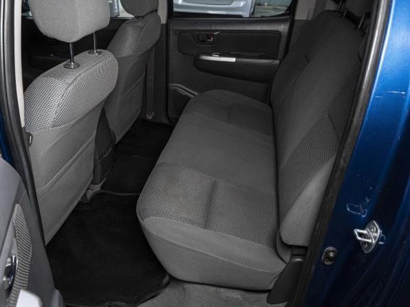 Toyota Hilux VII Рестайлинг с пробегом 2011 года, цена 1 850 000 рублей, 212109 км, пикап, Автокод Объявления