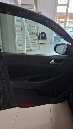 Hyundai Tucson III Рестайлинг с пробегом 2018 года, цена 1 895 000 рублей, 206000 км, внедорожник, Автокод Объявления