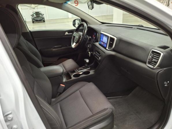 Kia Sportage IV Рестайлинг с пробегом 2018 года, цена 1 789 000 рублей, 153362 км, внедорожник, Автокод Объявления