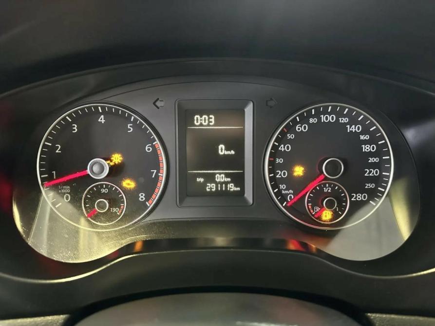 Volkswagen Jetta VI Набережные Челны  - изображение 10