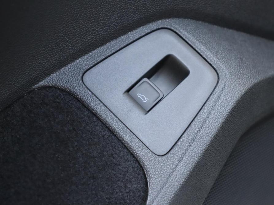 Volkswagen Tiguan II Рестайлинг Санкт-Петербург  - изображение 22