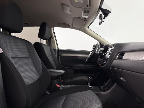 Mitsubishi Outlander III Рестайлинг 2 с пробегом 2015 года, цена 1 890 000 рублей, 113506 км, внедорожник, Автокод Объявления