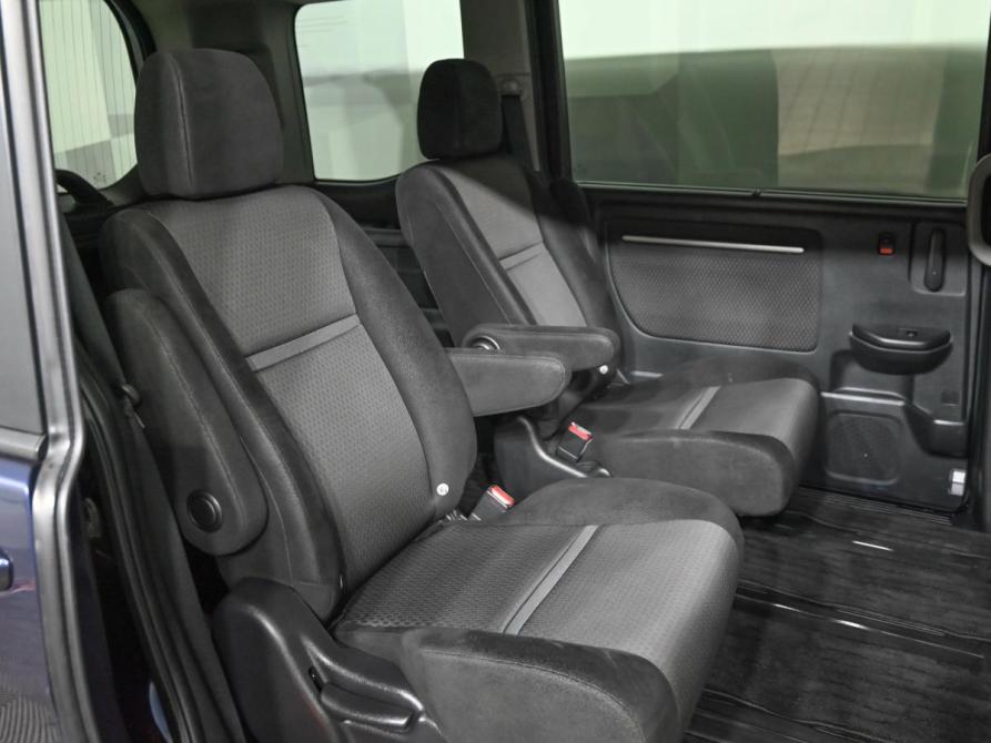 Honda Stepwgn V Рестайлинг Екатеринбург  - изображение 11