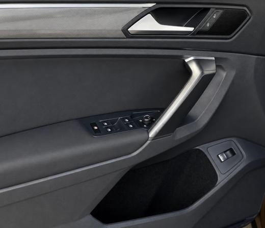 Volkswagen Tiguan II с пробегом 2018 года, цена 3 040 000 рублей, 98031 км, внедорожник, Автокод Объявления