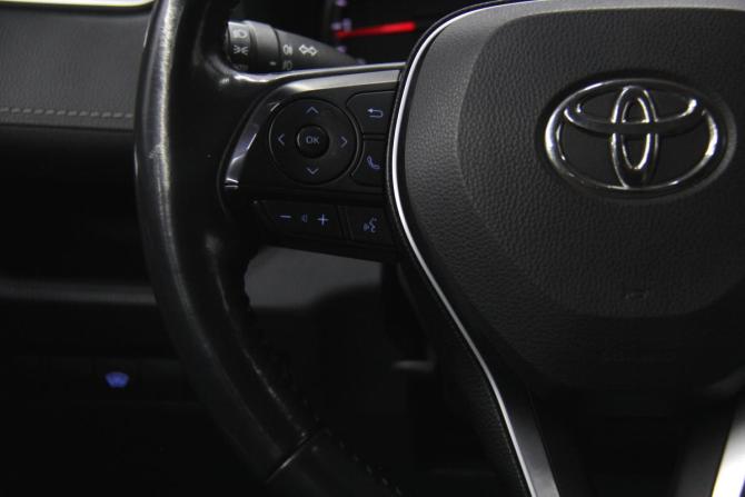 Toyota RAV4 V (XA50) с пробегом 2019 года, цена 3 224 800 рублей, 57585 км, внедорожник, Автокод Объявления