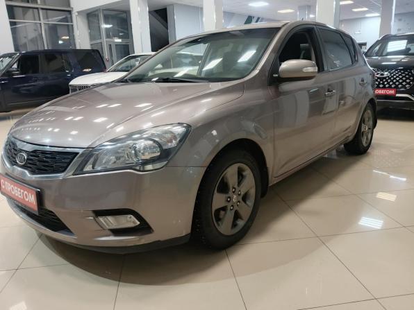 Kia Ceed I Рестайлинг с пробегом 2010 года, цена 769 000 рублей, 89760 км, хэтчбек, Автокод Объявления