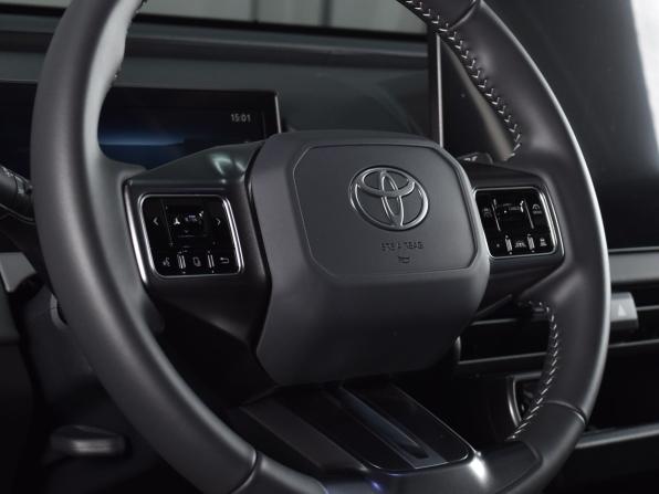 Toyota RAV4 VI (XA60) с пробегом 2026 года, цена 4 049 995 рублей, 1179 км, внедорожник, Автокод Объявления