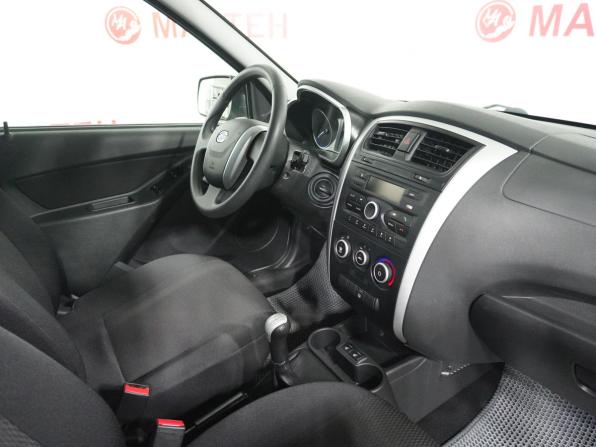 Datsun mi-DO с пробегом 2019 года, цена 569 000 рублей, 109816 км, хэтчбек, Автокод Объявления