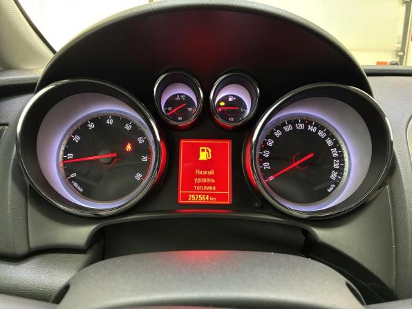 Opel Astra J с пробегом 2012 года, цена 460 000 рублей, 252000 км, хэтчбек, Автокод Объявления
