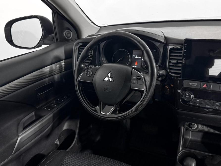 Mitsubishi Outlander III Рестайлинг 2 Санкт-Петербург  - изображение 15