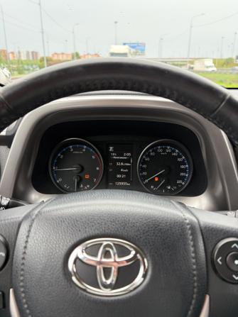 Toyota RAV4 IV (XA40) Рестайлинг с пробегом 2017 года, цена 2 250 000 рублей, 128000 км, внедорожник, Автокод Объявления