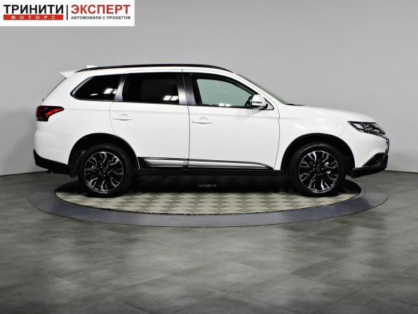 Mitsubishi Outlander III Рестайлинг 3 с пробегом 2021 года, цена 2 397 000 рублей, 138662 км, внедорожник, Автокод Объявления