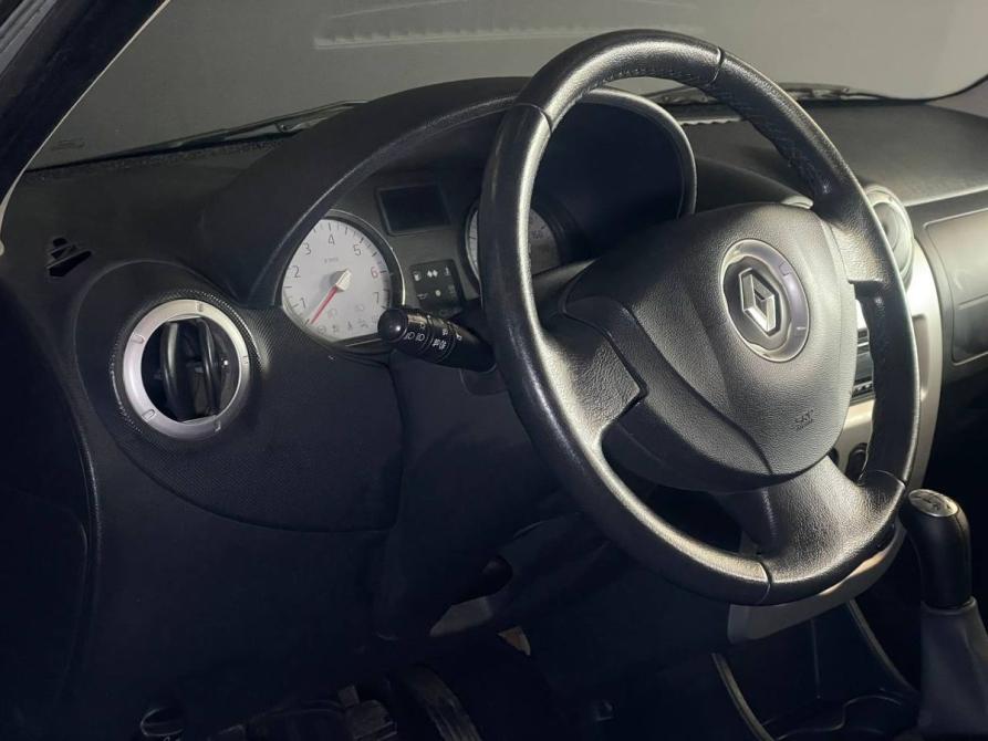 Renault Logan I Рестайлинг Тверь  - изображение 7