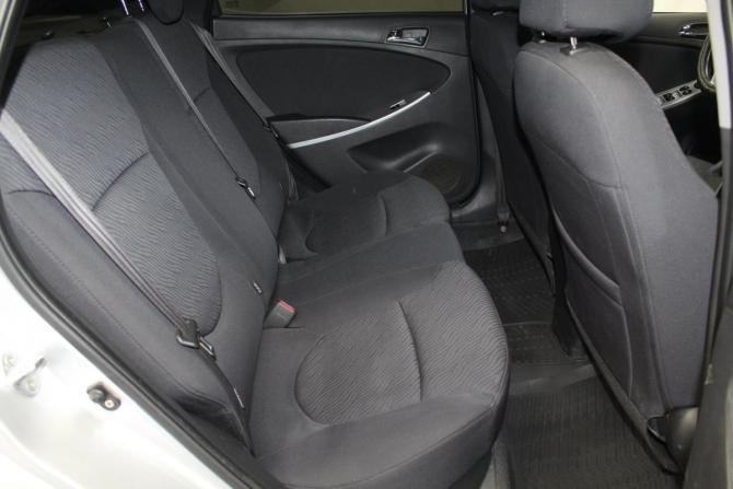 Hyundai Solaris I с пробегом 2013 года, цена 760 000 рублей, 215930 км, седан, Автокод Объявления