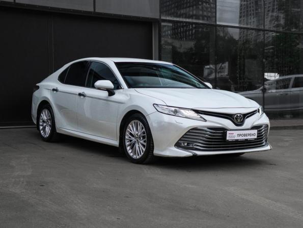 Toyota Camry VIII (XV70) с пробегом 2019 года, цена 3 050 000 рублей, 111849 км, седан, Автокод Объявления