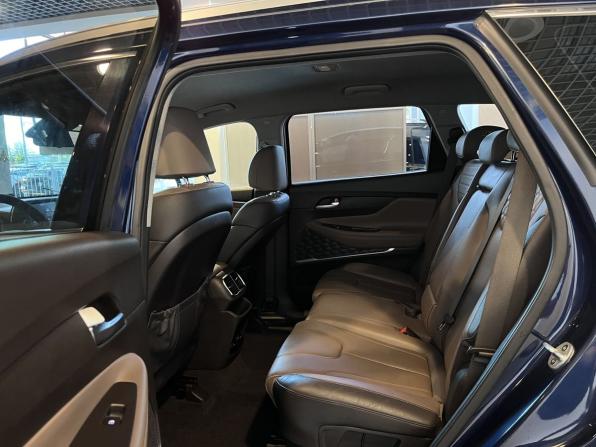 Hyundai Santa Fe IV с пробегом 2019 года, цена 2 933 000 рублей, 104630 км, внедорожник, Автокод Объявления