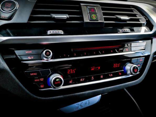 BMW X4 II (G02) с пробегом 2018 года, цена 3 950 000 рублей, 87407 км, внедорожник, Автокод Объявления