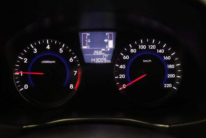 Hyundai Solaris I Рестайлинг с пробегом 2016 года, цена 1 000 000 рублей, 143009 км, седан, Автокод Объявления