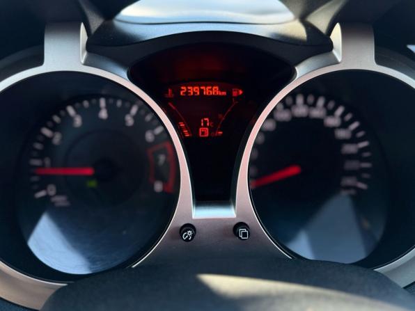 Nissan Juke I с пробегом 2014 года, цена 799 000 рублей, 239768 км, внедорожник, Автокод Объявления
