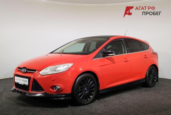 Ford Focus III с пробегом 2014 года, цена 870 000 рублей, 215088 км, хэтчбек, Автокод Объявления