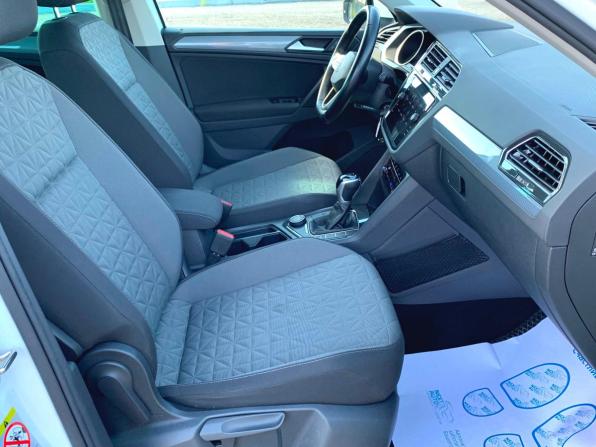 Volkswagen Tiguan II Рестайлинг с пробегом 2021 года, цена 3 335 600 рублей, 63829 км, внедорожник, Автокод Объявления