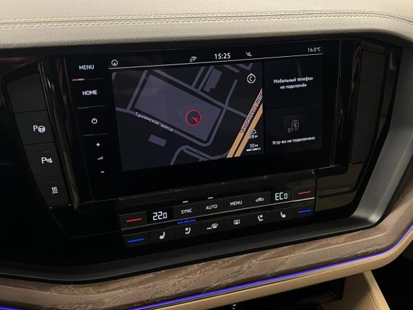 Volkswagen Touareg III с пробегом 2021 года, цена 6 414 000 рублей, 97326 км, внедорожник, Автокод Объявления