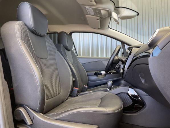 Renault Kaptur I Рестайлинг с пробегом 2021 года, цена 1 647 000 рублей, 68775 км, внедорожник, Автокод Объявления