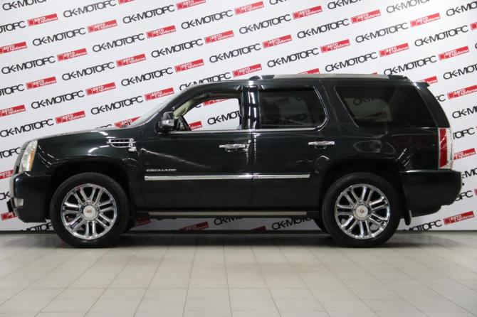 Cadillac Escalade III с пробегом 2013 года, цена 2 460 650 рублей, 316194 км, внедорожник, Автокод Объявления