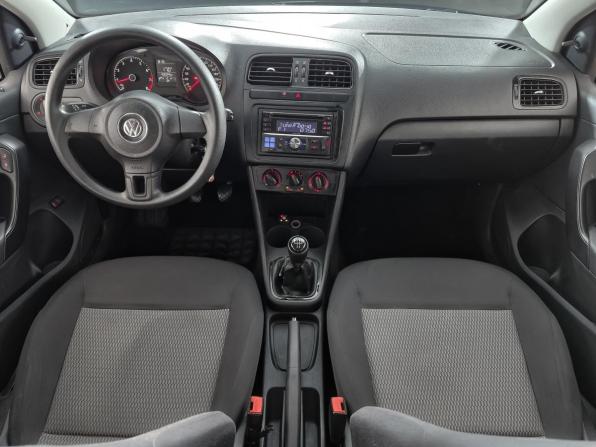 Volkswagen Polo V с пробегом 2014 года, цена 682 800 рублей, 402345 км, седан, Автокод Объявления