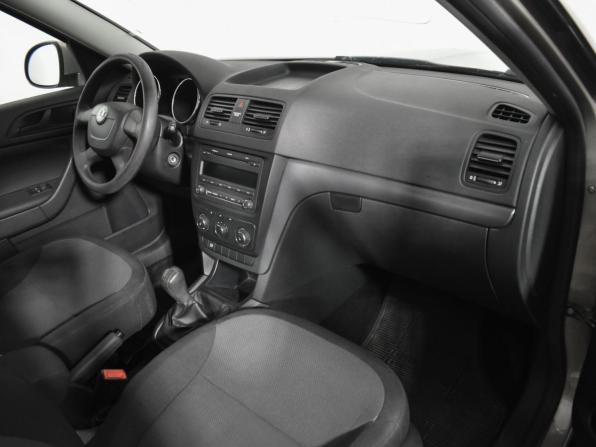 Skoda Yeti I с пробегом 2012 года, цена 555 000 рублей, 166201 км, внедорожник, Автокод Объявления