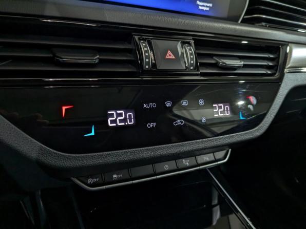 Hongqi HS5 I с пробегом 2024 года, цена 2 550 000 рублей, 58660 км, внедорожник, Автокод Объявления