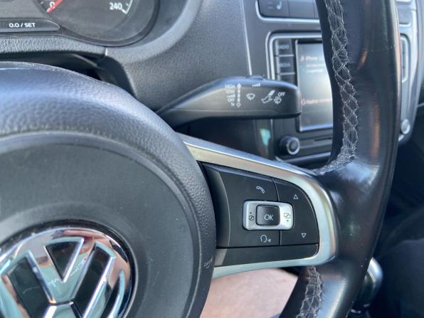 Volkswagen Polo V Рестайлинг с пробегом 2019 года, цена 1 220 000 рублей, 126086 км, седан, Автокод Объявления