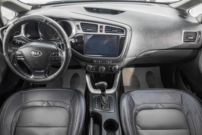 Kia Ceed II с пробегом 2012 года, цена 1 099 000 рублей, 278000 км, универсал, Автокод Объявления