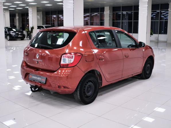 Renault Sandero II с пробегом 2014 года, цена 449 000 рублей, 213026 км, хэтчбек, Автокод Объявления