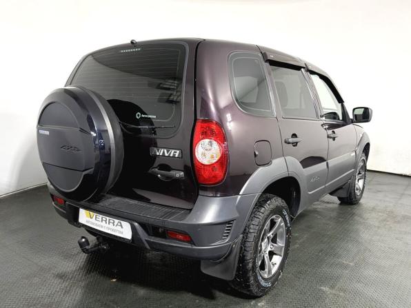 Chevrolet Niva I Рестайлинг с пробегом 2017 года, цена 720 000 рублей, 94792 км, внедорожник, Автокод Объявления