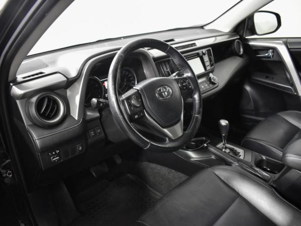 Toyota RAV4 IV (XA40) Рестайлинг с пробегом 2016 года, цена 1 855 000 рублей, 217436 км, внедорожник, Автокод Объявления