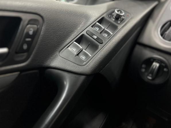 Volkswagen Tiguan I Рестайлинг с пробегом 2013 года, цена 1 349 000 рублей, 288367 км, внедорожник, Автокод Объявления