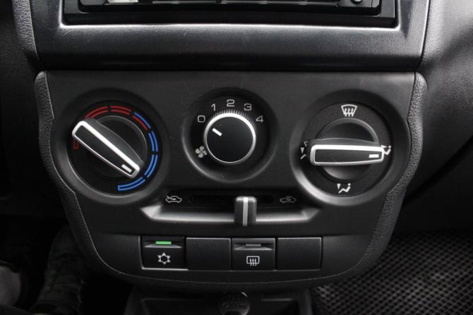 Lada (ВАЗ) Granta I Рестайлинг с пробегом 2020 года, цена 745 000 рублей, 57130 км, хэтчбек, Автокод Объявления