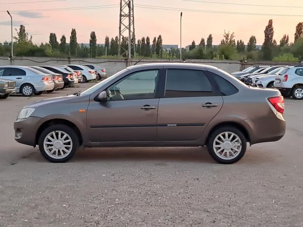 Lada (ВАЗ) Granta I с пробегом 2013 года, цена 295 000 рублей, 214935 км, седан, Автокод Объявления