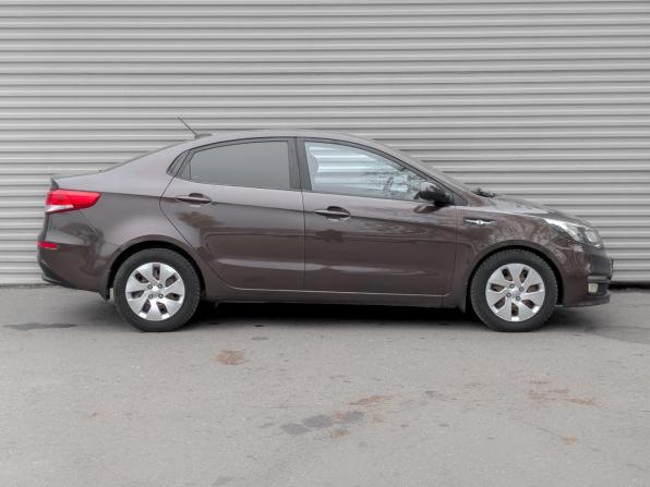 Kia Rio III Рестайлинг с пробегом 2017 года, цена 1 300 000 рублей, 76000 км, седан, Автокод Объявления