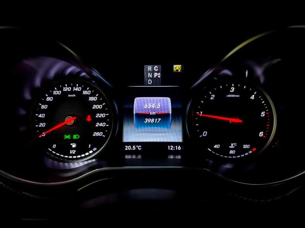 Mercedes-Benz V-Класс III (W447) Рестайлинг с пробегом 2019 года, цена 6 900 000 рублей, 42263 км, минивэн, Автокод Объявления