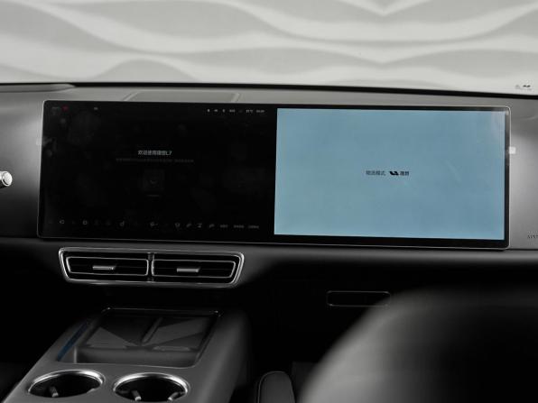 Новый Li Auto (Lixiang) L7 I Рестайлинг 2026 года, цена 10 690 000 рублей, внедорожник, Автокод Объявления
