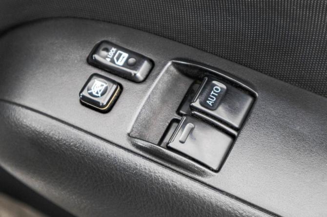 Toyota Probox I с пробегом 2013 года, цена 749 000 рублей, 268000 км, универсал, Автокод Объявления