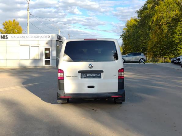 Volkswagen Transporter T5 Рестайлинг с пробегом 2013 года, цена 1 742 000 рублей, 329178 км, минивэн, Автокод Объявления