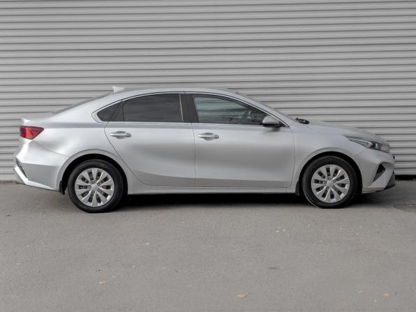 Kia Cerato IV Рестайлинг с пробегом 2021 года, цена 2 000 000 рублей, 81306 км, седан, Автокод Объявления