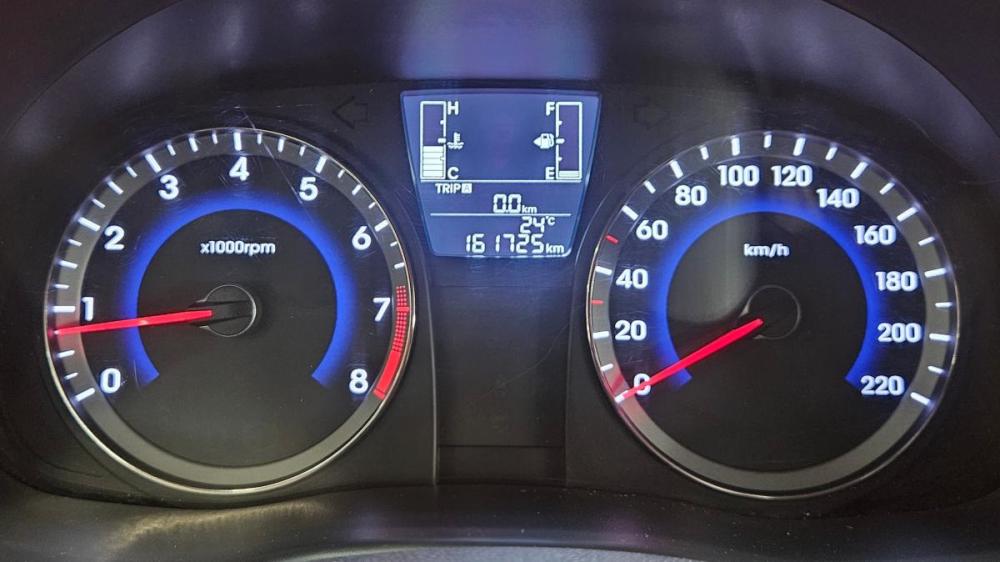 Hyundai Solaris I Рестайлинг Вологда  - изображение 10