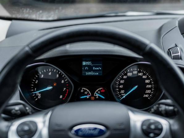 Ford Kuga II Рестайлинг с пробегом 2016 года, цена 840 000 рублей, 149738 км, внедорожник, Автокод Объявления